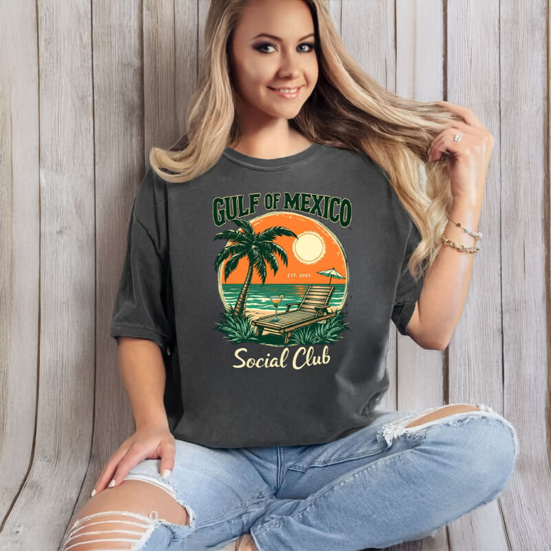 Gulf of Mexico, Perfect for Beach Lovers & Mexico Fans T-Shirt